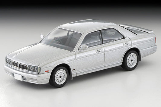 Mô hình xe Tomyca Limited Vintage TLV 1:64 Cedric Gran Turismo Altima Type X (Silver) | LV-N202a