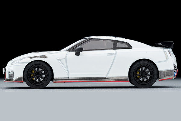 Mô hình xe Tomyca Limited Vintage TLV 1:64 NISSAN GT-R NISMO 2020 model (white) | LV-N217a
