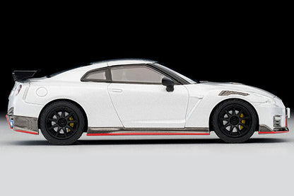 Mô hình xe Tomyca Limited Vintage TLV 1:64 NISSAN GT-R NISMO 2020 model (silver) | LV-N217c