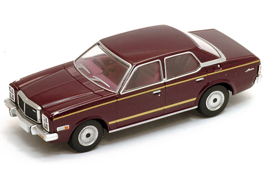 Mô hình xe Tomyca Limited Vintage TLV 1:64 Luce Legato 4-door HT Limited (purple) | LV-N21b