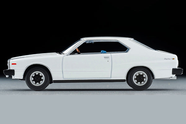 Mô hình xe Tomyca Limited Vintage TLV 1:64 Nissan Skyline Hardtop 2000GT-EX (white) 1977 model | LV-N222b