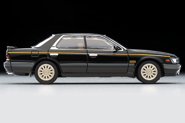 Mô hình xe Tomyca Limited Vintage TLV 1:64 Nissan Laurel Twin Cam 24V Turbo Medalist Club S (black) | LV-N238a