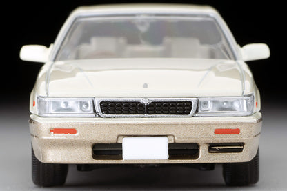 Mô hình xe Tomyca Limited Vintage TLV 1:64 Nissan Laurel Twin Cam 24V Turbo Medalist Club L (White/Gold) | LV-N238b
