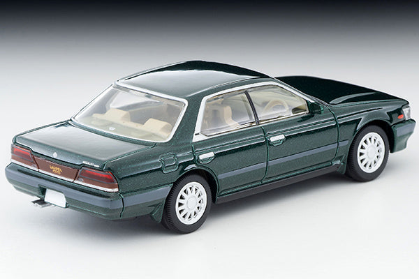 Mô hình xe Tomyca Limited Vintage TLV 1:64 Nissan Laurel Twin Cam 24V Medalist (green) 1989 model | LV-N238c