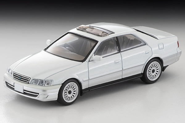 Mô hình xe Tomyca Limited Vintage TLV 1:64 Toyota Chaser Avante G (white/silver) | LV-N241a