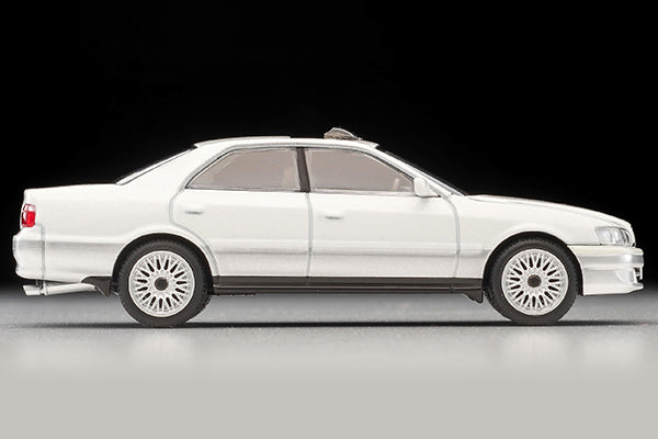 Mô hình xe Tomyca Limited Vintage TLV 1:64 Toyota Chaser Avante G (white/silver) | LV-N241a