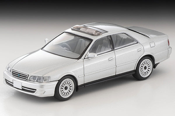 Mô hình xe Tomyca Limited Vintage TLV 1:64 Toyota Chaser Avante G (silver) | LV-N241b