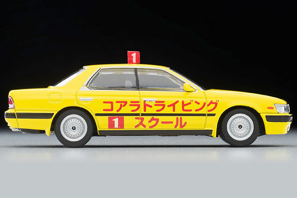 Mô hình xe Tomyca Limited Vintage TLV 1:64 Nissan Laurel driving school car (yellow) 1992 model | LV-N260a