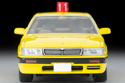 Mô hình xe Tomyca Limited Vintage TLV 1:64 Nissan Laurel driving school car (yellow) 1992 model | LV-N260a