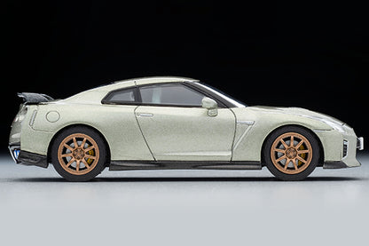 Mô hình xe Tomyca Limited Vintage TLV 1:64 NISSAN GT-R premium edition T-spec (Millennium Jade) | LV-N266a