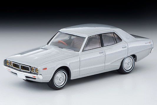 Mô hình xe Tomyca Limited Vintage TLV 1:64 Nissan Skyline 2000GT-X (silver) 1972 model | LV-N270a