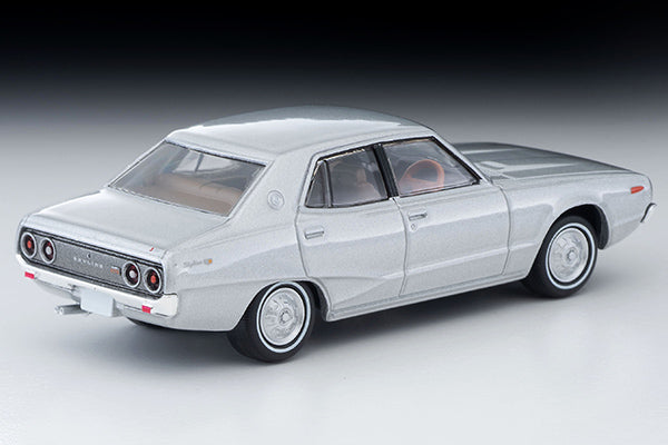 Mô hình xe Tomyca Limited Vintage TLV 1:64 Nissan Skyline 2000GT-X (silver) 1972 model | LV-N270a