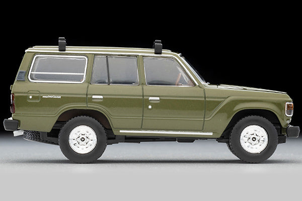 Mô hình xe Tomyca Limited Vintage TLV 1:64 Toyota Land Cruiser 60 (Olive) Canoe, Figure Included | LV-N279e