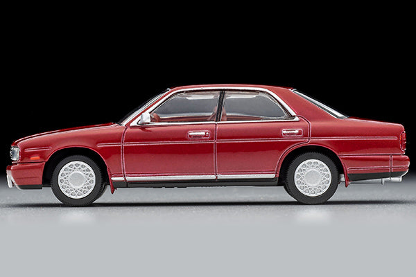 Mô hình xe Tomyca Limited Vintage TLV 1:64 Nissan Gloria V30E Brougham (red) | LV-N289a