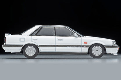 Mô hình xe Tomyca Limited Vintage TLV 1:64 Nissan Skyline 4-door HT GT Passage Twin Cam 24V (white) 1987 model | LV-N301a