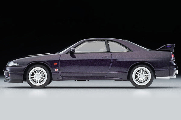 Mô hình xe Tomyca Limited Vintage TLV 1:64 Nissan Skyline GT-R V-spec (purple) 1995 model | LV-N308a
