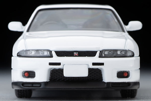 Mô hình xe Tomyca Limited Vintage TLV 1:64 Nissan Skyline GT-R V-spec N1 (white) 1995 model | LV-N308c
