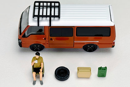 Mô hình xe Tomyca Limited Vintage TLV 1:64 Mazda Bongo Brawny Van Custom Specification (Brown) Roof Carrier, Figure Included | LV-N310d