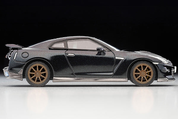 Mô hình xe Tomyca Limited Vintage TLV 1:64 NISSAN GT-R Premium Edition T-spec 2024 model (Midnight Purple) | LV-N316b