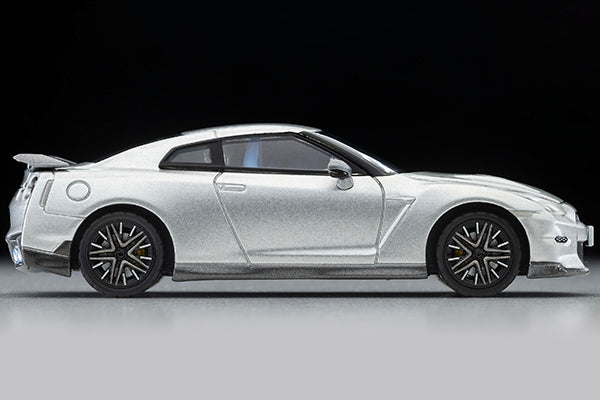 Mô hình xe Tomyca Limited Vintage TLV 1:64 NISSAN GT-R Premium edition 2025 model (silver) | LV-N350a
