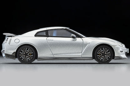 Mô hình xe Tomyca Limited Vintage TLV 1:64 NISSAN GT-R Premium edition 2025 model (silver) | LV-N350a