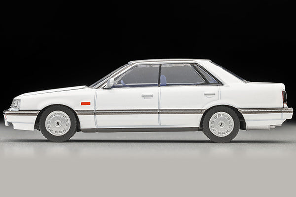 Mô hình xe Tomyca Limited Vintage TLV 1:64 Nissan Skyline 4-door HT 1800 Passage (white) 1985 model | LV-N351a