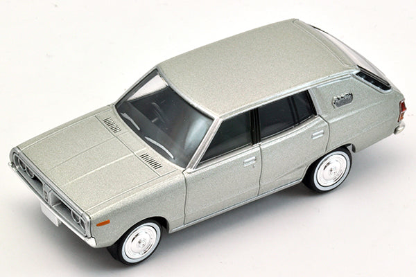 Mô hình xe Tomyca Limited Vintage TLV 1:64 Nissan Skyline Wagon 1800 Sporty GL (Silver) | LV-N55a