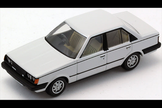 Mô hình xe Tomyca Limited Vintage TLV 1:64 Carina Roadrunner II (white) | LV-N68a