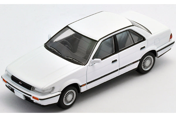 Mô hình xe Tomyca Limited Vintage TLV 1:64 Nissan Bluebird SSS ATESA Limited (white) | LV-N80b