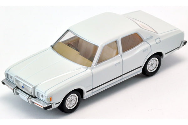 Mô hình xe Tomyca Limited Vintage TLV 1:64 Toyota Crown 2600 Royal Saloon (white) | LV-N83a