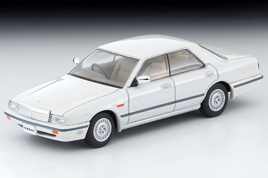 Mô hình xe Tomyca Limited Vintage TLV 1:64 The Era of Japanese Cars 17 Nissan Cedric Cima Type II Limited Kazue Ito specification (white) | LV-N92642-na