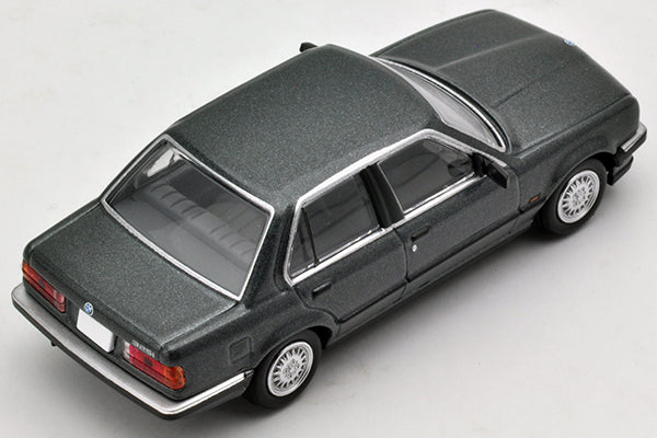 Mô hình xe Tomyca Limited Vintage TLV 1:64 BMW325i 4-door sedan (gray) | LV-N93c