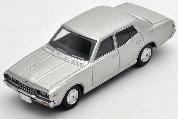 Mô hình xe Tomyca Limited Vintage TLV 1:64 Gloria Sedan 2000SGL (Silver) | LV-N94b