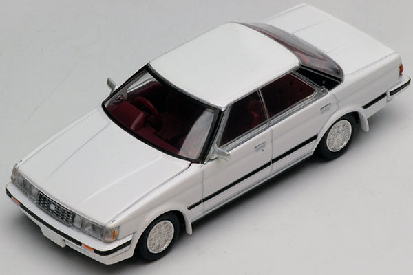 Mô hình xe Tomyca Limited Vintage TLV 1:64 Toyota Mark II Hardtop Grande 1984 model (white) | LV-N95a