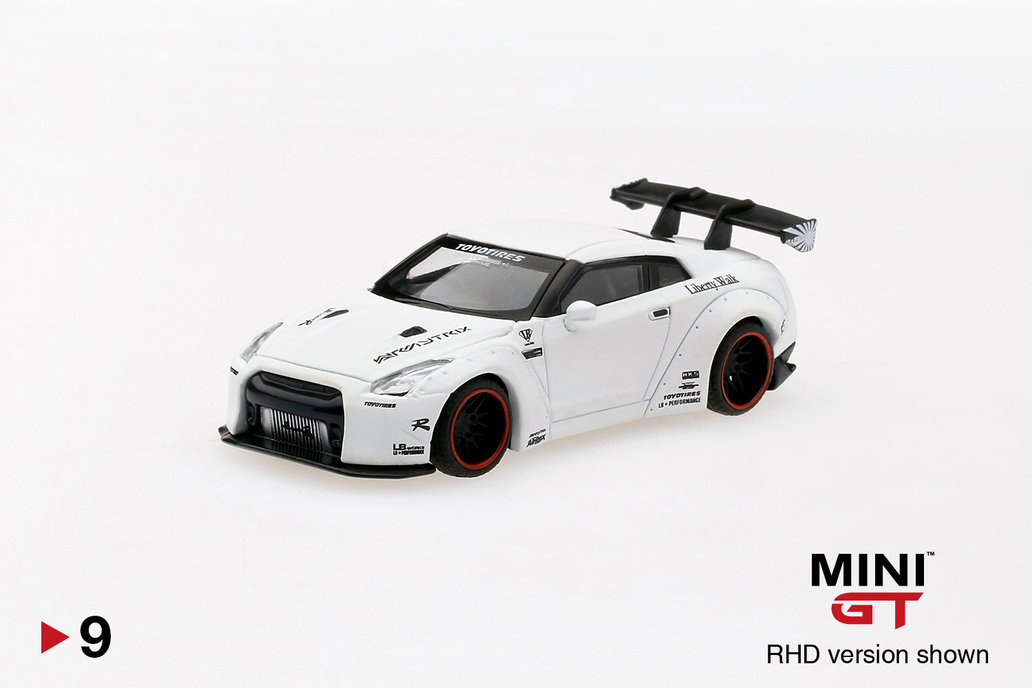 Mô hình xe Mini GT 1:64 LB★WORKS Nissan GT-R (R35) Matte White - MGT00009