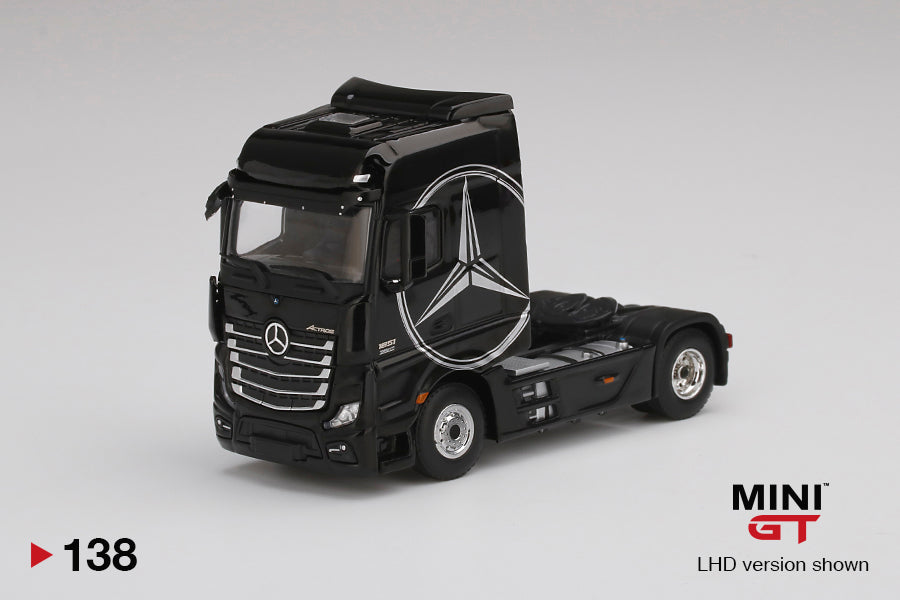 Mô hình xe Mini GT 1:64 Mercedes-Benz Actros Black w/ Silver Mercedes Logo - MGT00138