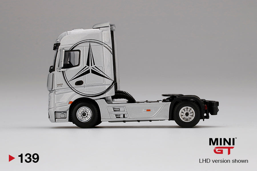 Mô hình xe Mini GT 1:64 Mercedes-Benz Actros Silver w/ Black Mercedes Logo - MGT00139