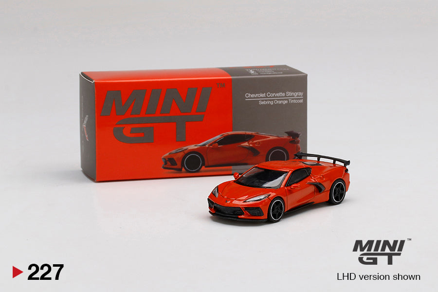 Mô hình xe Mini GT 1:64 Chevrolet Corvette Stingray Sebring Orange Tintcoat - MGT00227