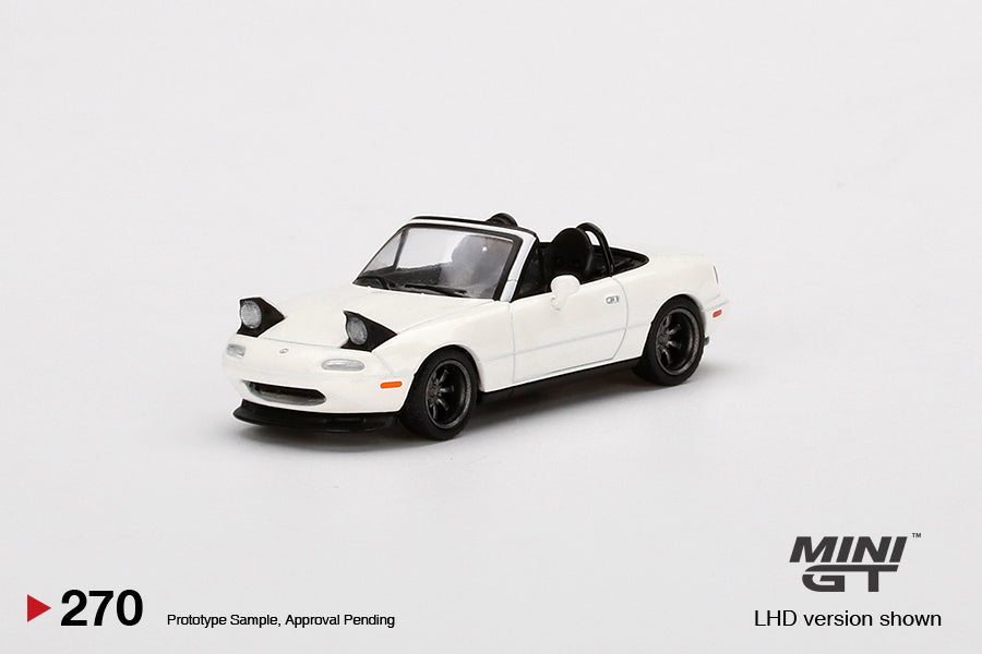 Mô hình xe Mini GT 1:64 Mazda Miata MX-5 (NA) Tuned Version Classic White - MGT00270