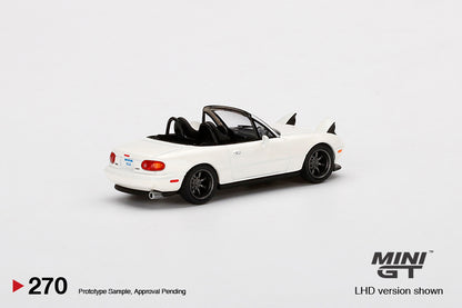 Mô hình xe Mini GT 1:64 Mazda Miata MX-5 (NA) Tuned Version Classic White - MGT00270
