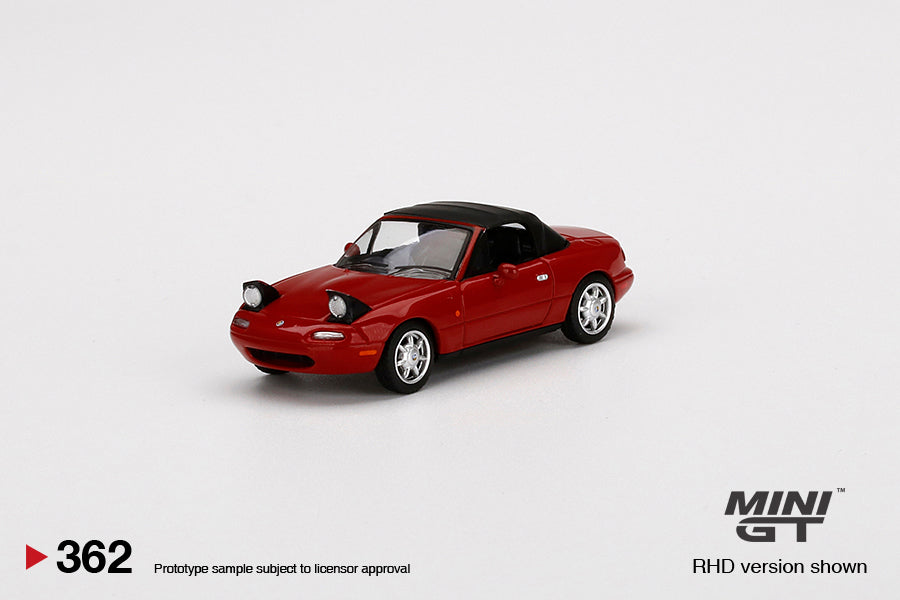 Mô hình xe Mini GT 1:64 Eunos Roadster Classic Red (RHD) Headlight Up / Soft Top - MGT00362