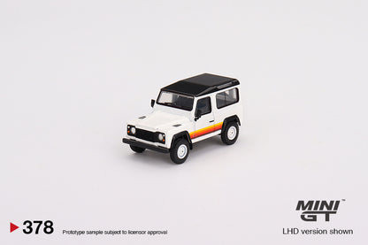 Mô hình xe Mini GT 1:64 Land Rover Defender 90 Wagon White - MGT00378