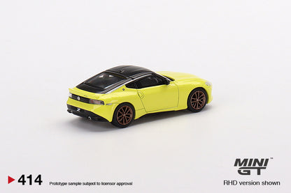 Mô hình xe Mini GT 1:64 Nissan Fairlady Z Proto Spec 2023 Ikazuchi Yellow - MGT00414