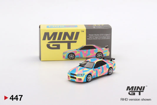 Mô hình xe Mini GT 1:64 Nissan Skyline GT-R (R34)V-Spec ll MINI GT Digital Camouflage Yellow - MGT00447