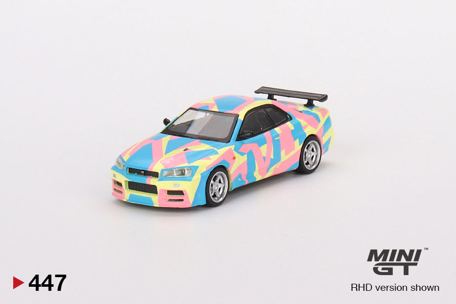 Mô hình xe Mini GT 1:64 Nissan Skyline GT-R (R34)V-Spec ll MINI GT Digital Camouflage Yellow - MGT00447