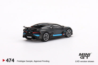 Mô hình xe Mini GT 1:64 Bugatti Divo Presentation - MGT00474