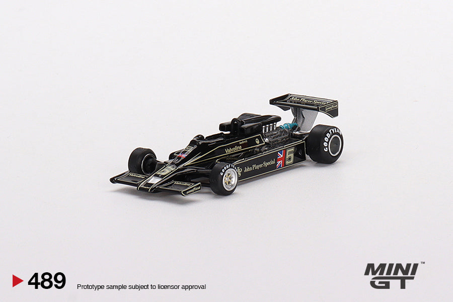 Mô hình xe Mini GT 1:64 Lotus 78 #5 1977 Presentation - MGT00489