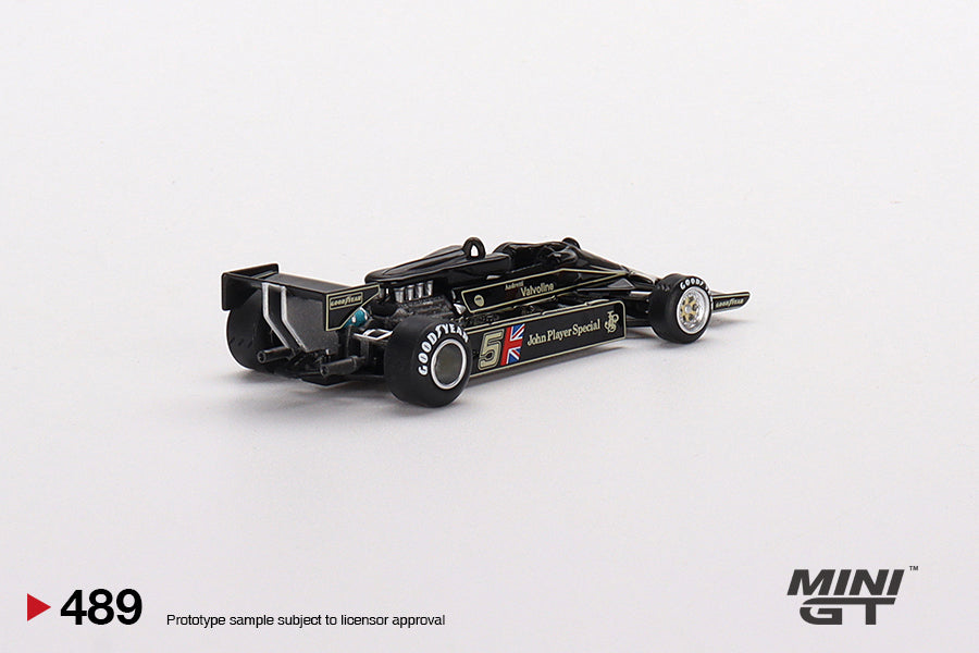 Mô hình xe Mini GT 1:64 Lotus 78 #5 1977 Presentation - MGT00489