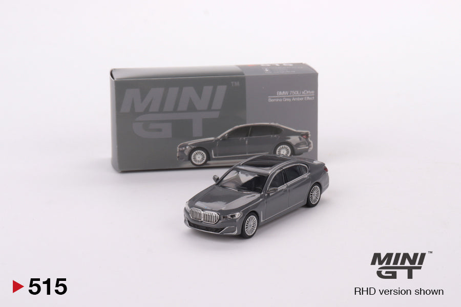 Mô hình xe Mini GT 1:64 BMW 750Li xDrive Bernina Grey Amber Effect - MGT00515