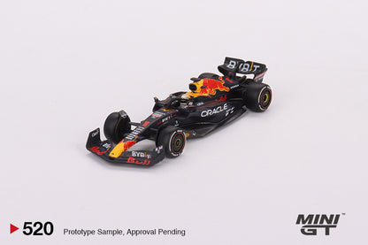 Mô hình xe Mini GT 1:64 Oracle Red Bull Racing RB18 #1 Max Verstappen 2022 Abu Dhabi Grand Prix Winner - MGT00520